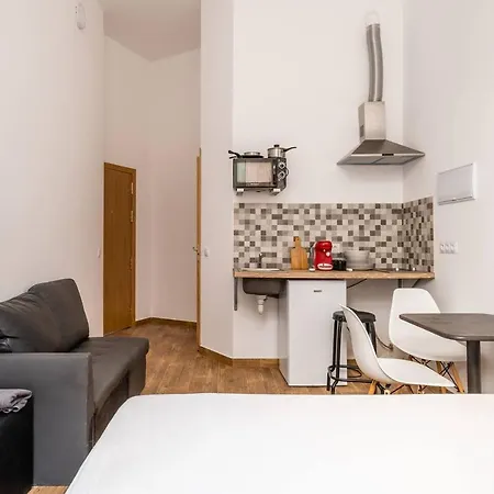 Aparthotel Bcn Lofts Camp Nou *
